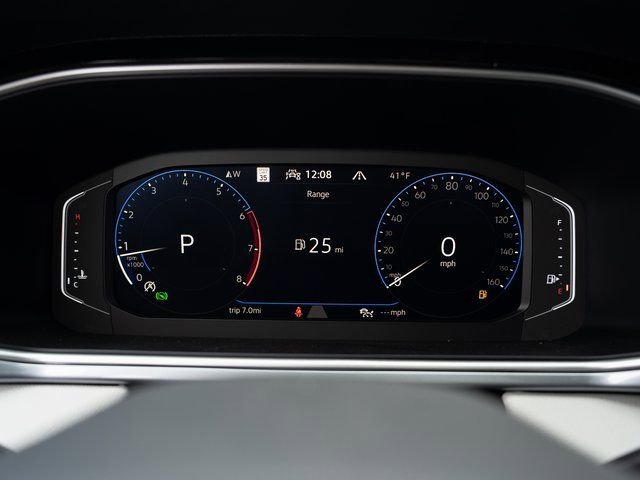 New 2026 Volkswagen Taos SEL AWD/4WD image 11