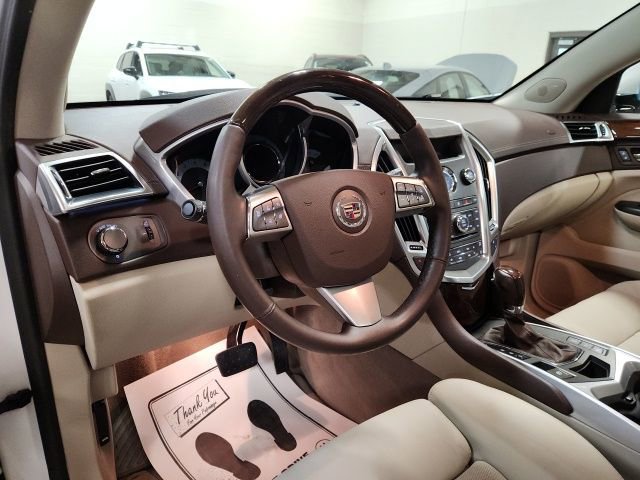 Used 2012 Cadillac SRX Luxury image 12