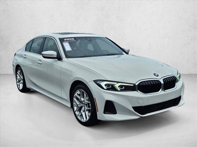 Used 2025 BMW 330i Sedan RWD image 3