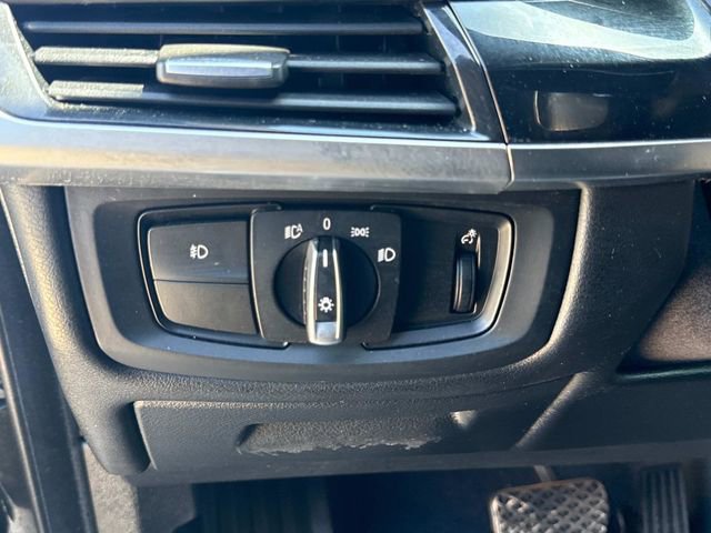 Used 2018 BMW X5 xDrive50i w/ M Sport Package image 28