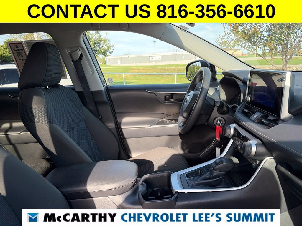 Used 2025 Toyota RAV4 LE FWD image 29