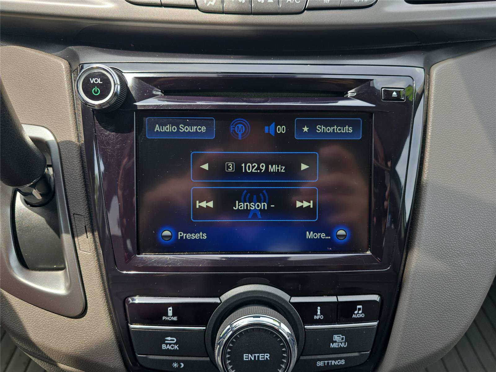 Used 2016 Honda Odyssey EX-L image 16