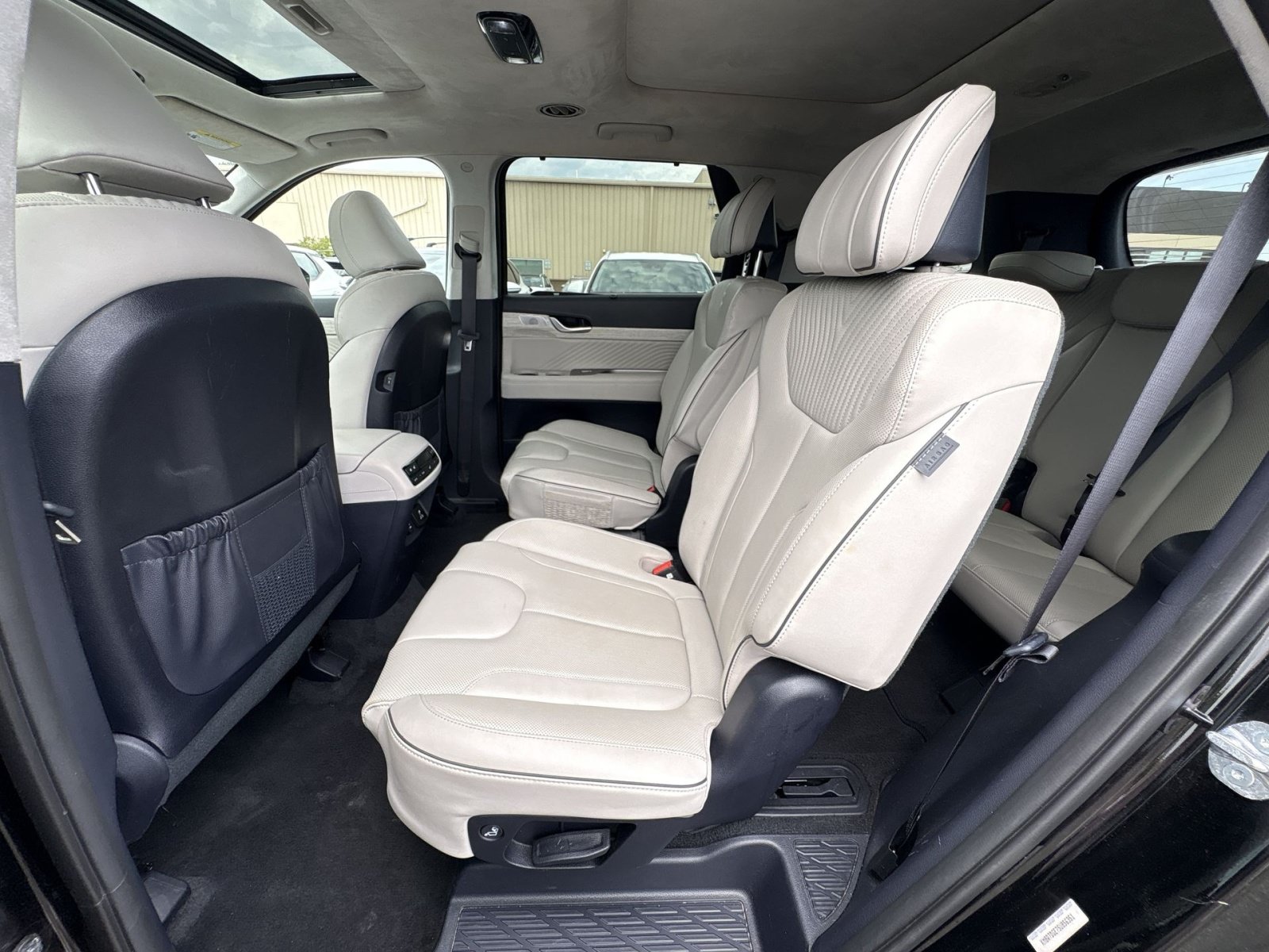 Certified 2025 Hyundai Palisade Calligraphy AWD/4WD image 25