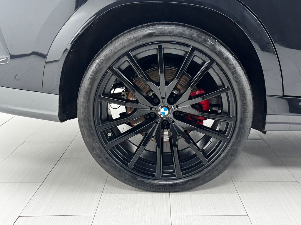 Used 2024 BMW X6 xDrive40i w/ Premium Package image 38