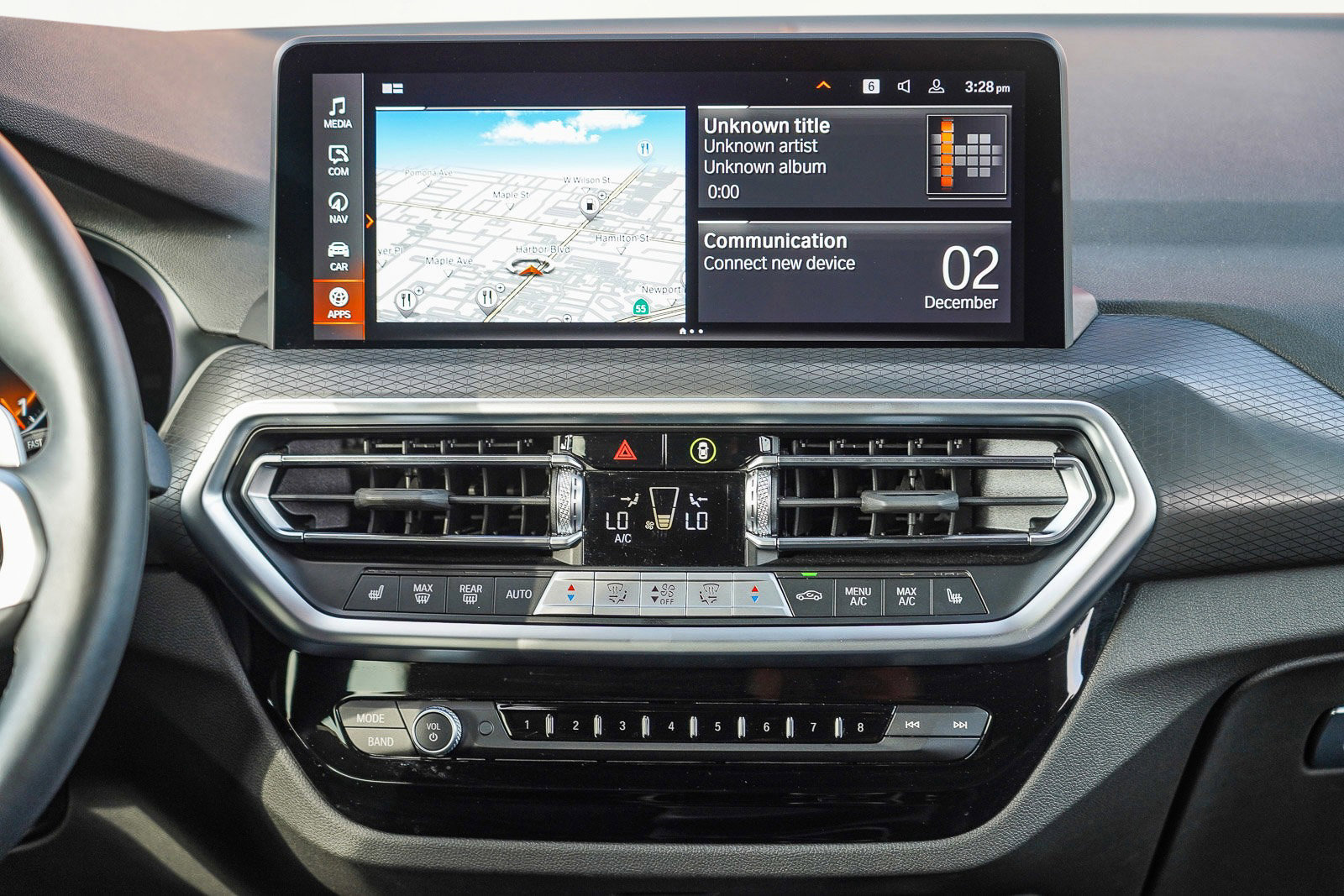 Used 2025 BMW X4 xDrive30i image 48