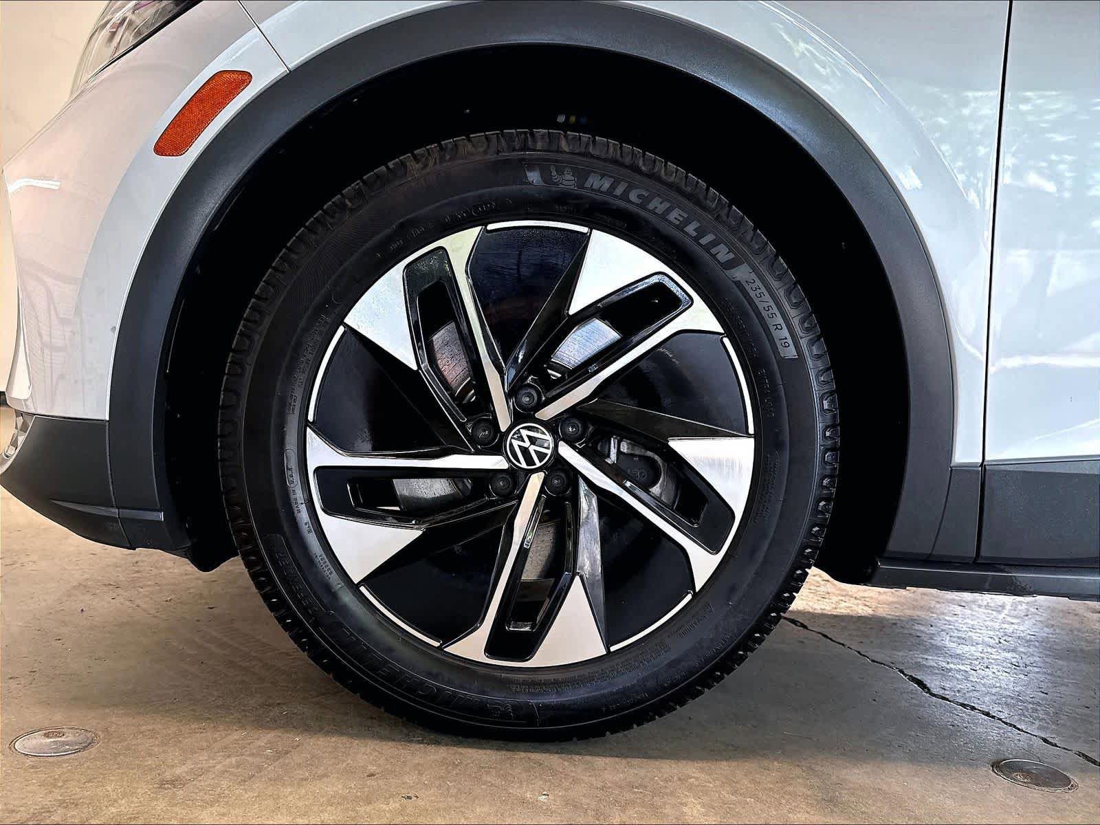 Used 2022 Volkswagen ID.4 Pro RWD image 35