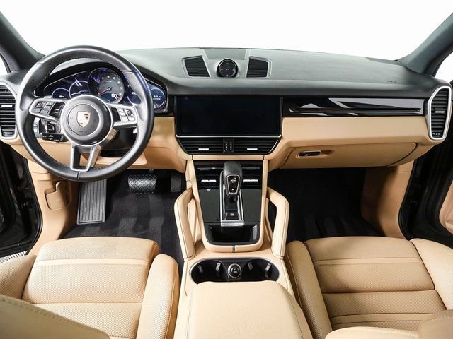 Used 2020 Porsche Cayenne AWD w/ Premium Package Plus image 20