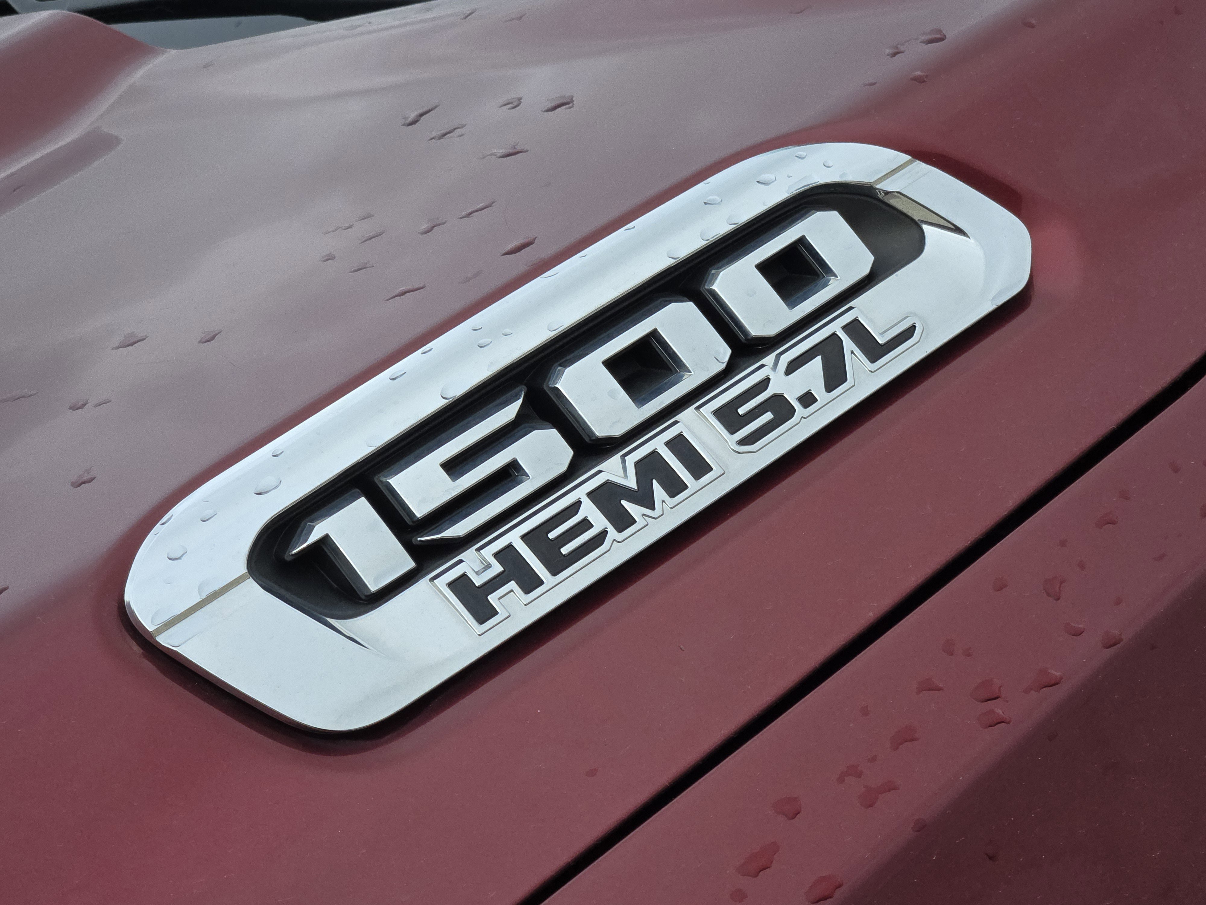 Used 2019 RAM 1500 Limited image 11