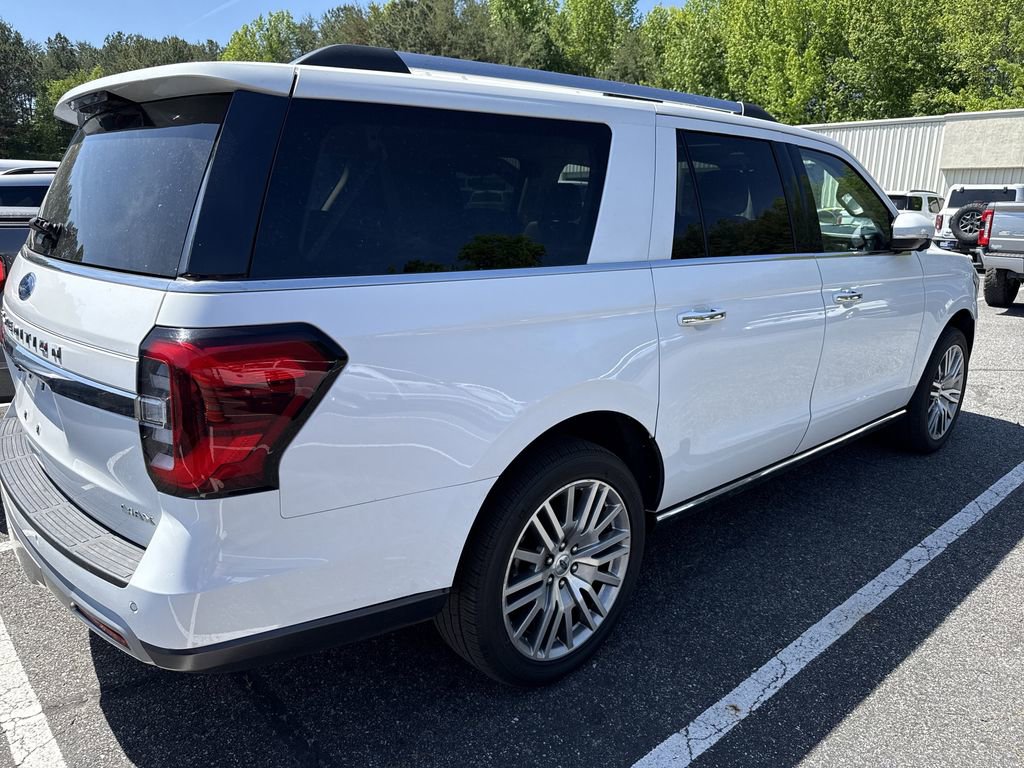 Used 2024 Ford Expedition Max Limited AWD/4WD image 16