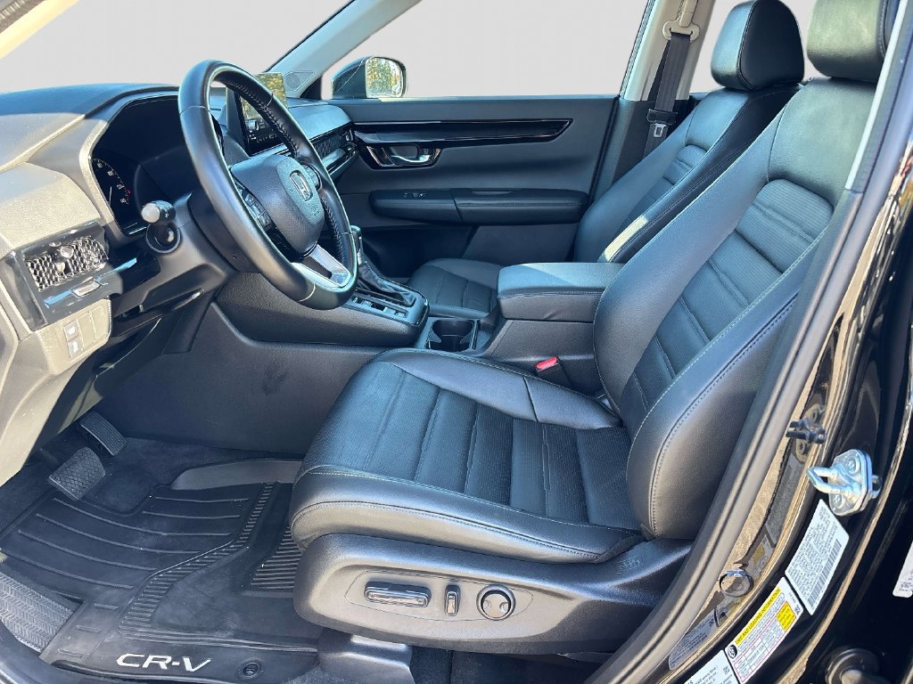 Used 2025 Honda CR-V EX-L image 9