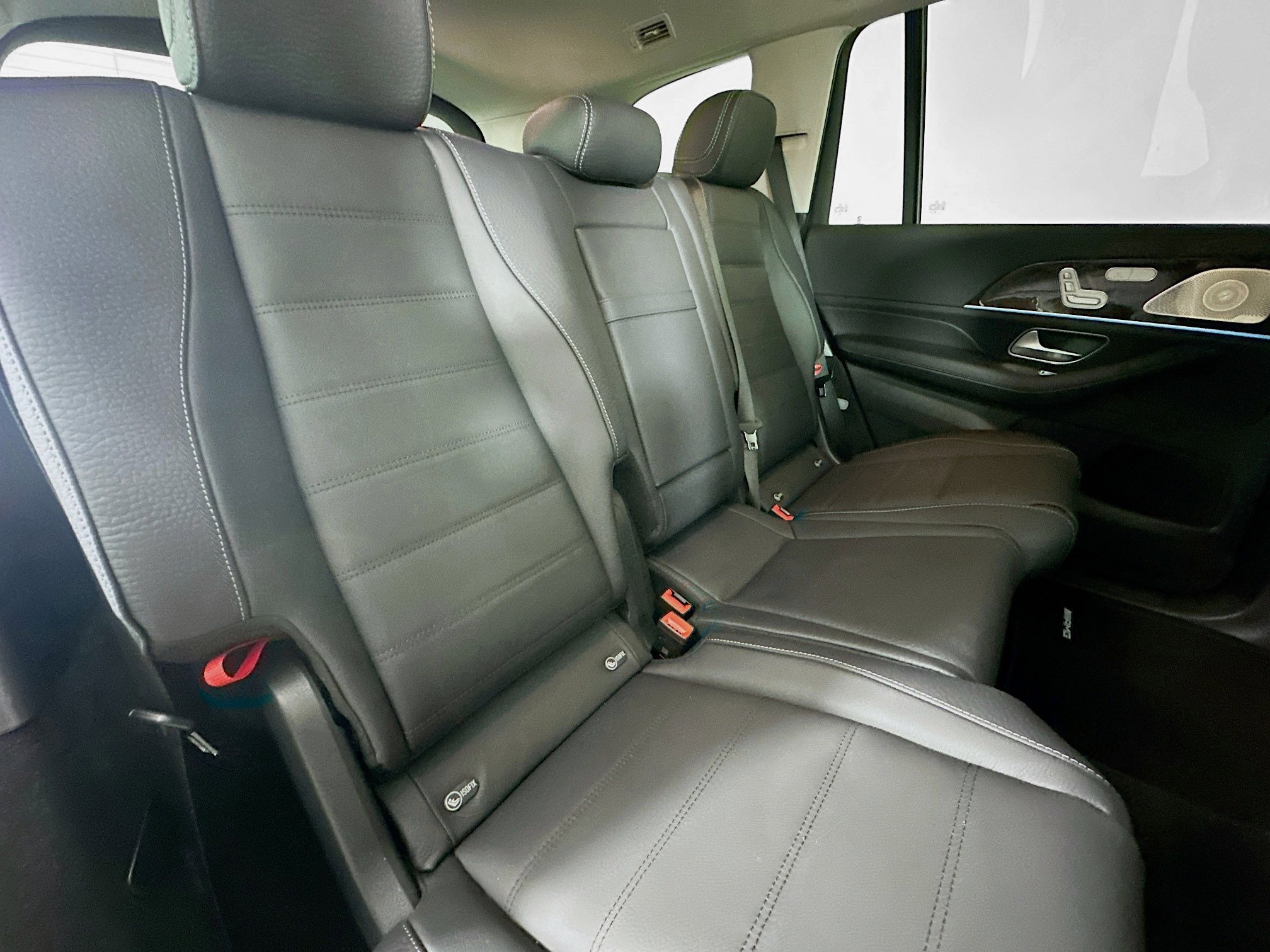 Used 2026 Mercedes-Benz GLS 450 4MATIC image 38