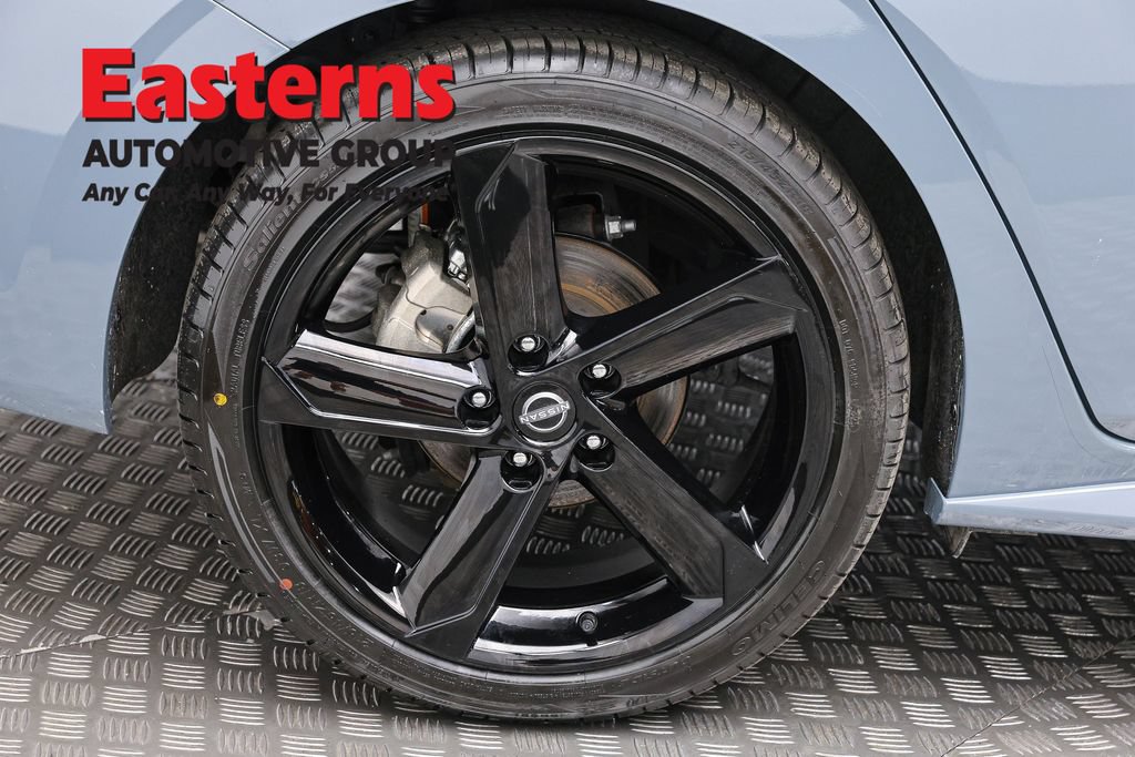 Used 2024 Nissan Sentra SR FWD image 30