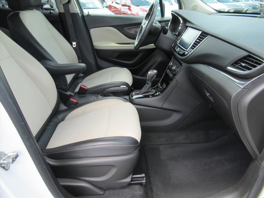 Used 2017 Buick Encore Preferred image 10