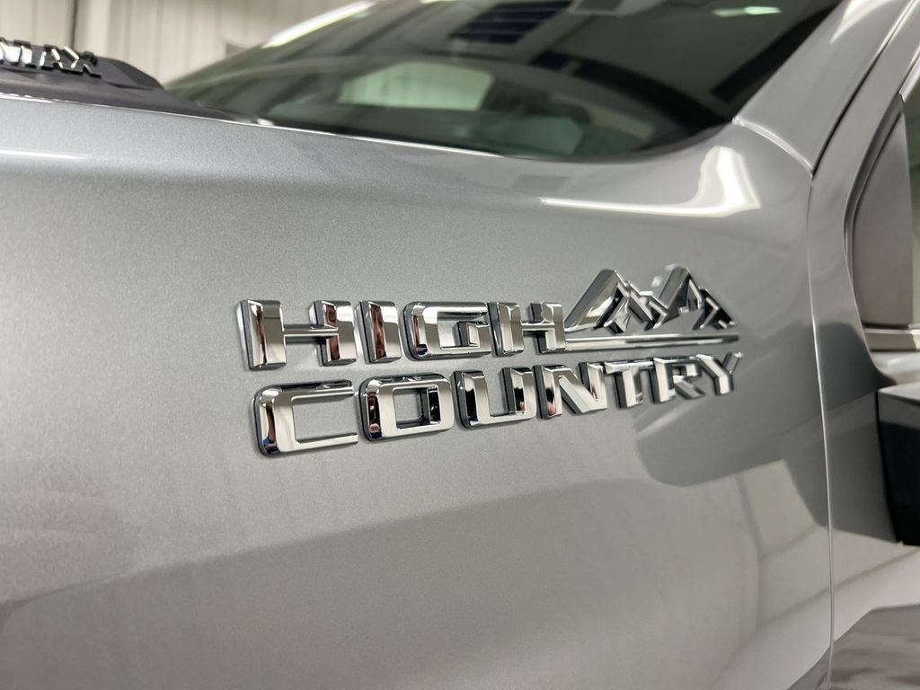 New 2026 Chevrolet Silverado 3500 High Country w/ High Country Premium Package AWD/4WD image 22