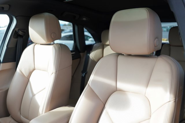 Used 2021 Porsche Macan image 5