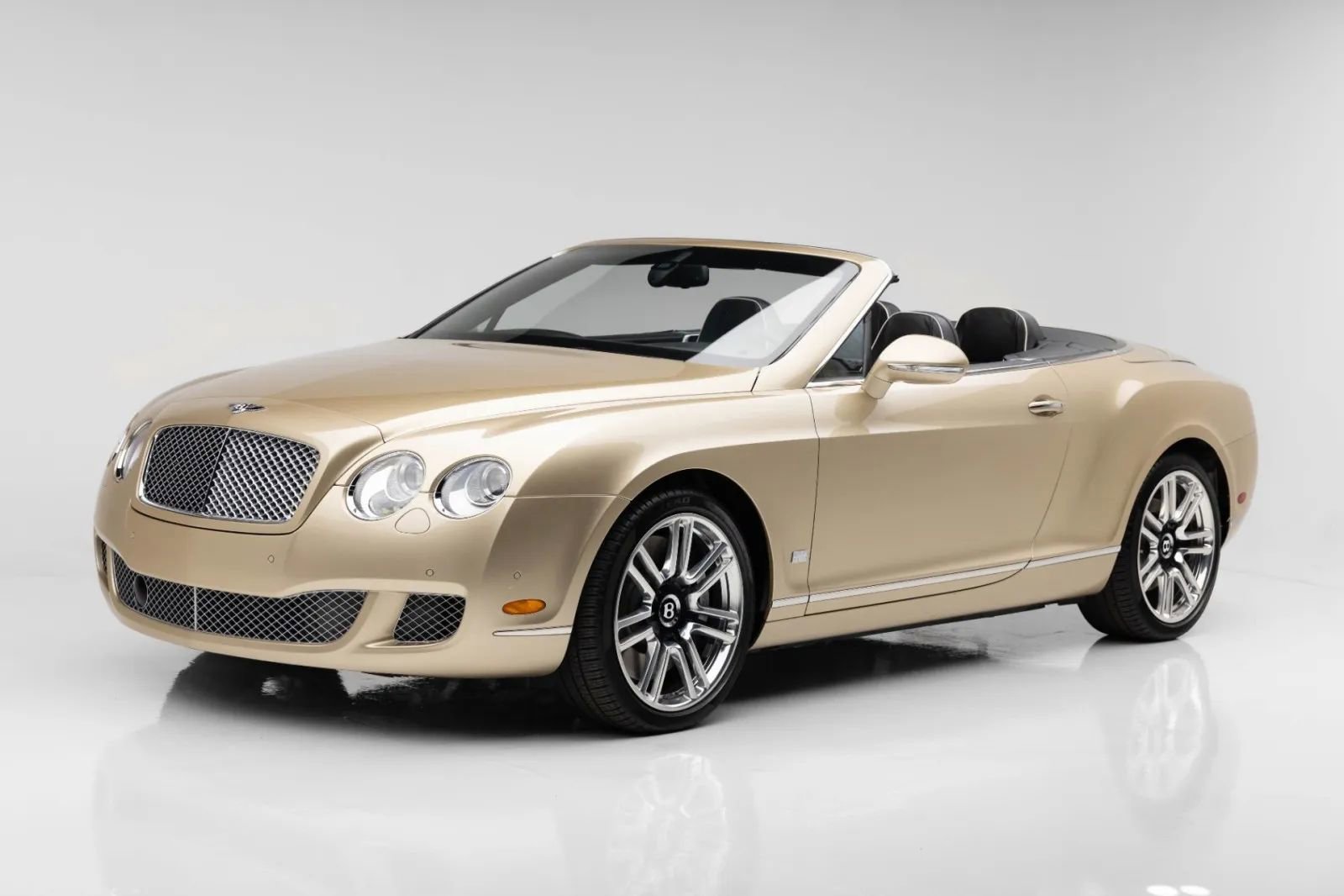Used 2011 Bentley Continental GTC AWD/4WD image 13