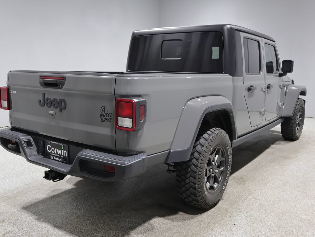 Used 2022 Jeep Gladiator Sport AWD/4WD image 2