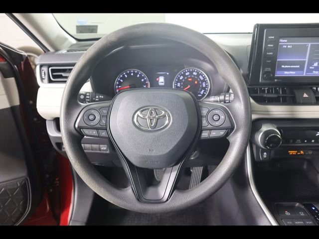 Used 2021 Toyota RAV4 XLE w/ Convenience Package image 23