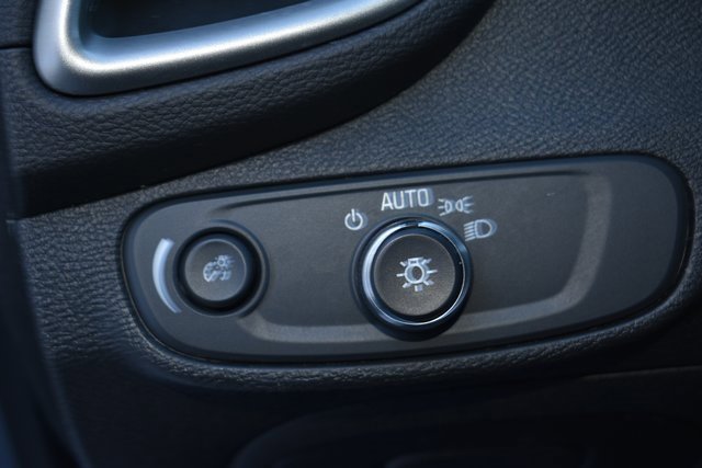 Used 2020 Chevrolet Trax LS image 15