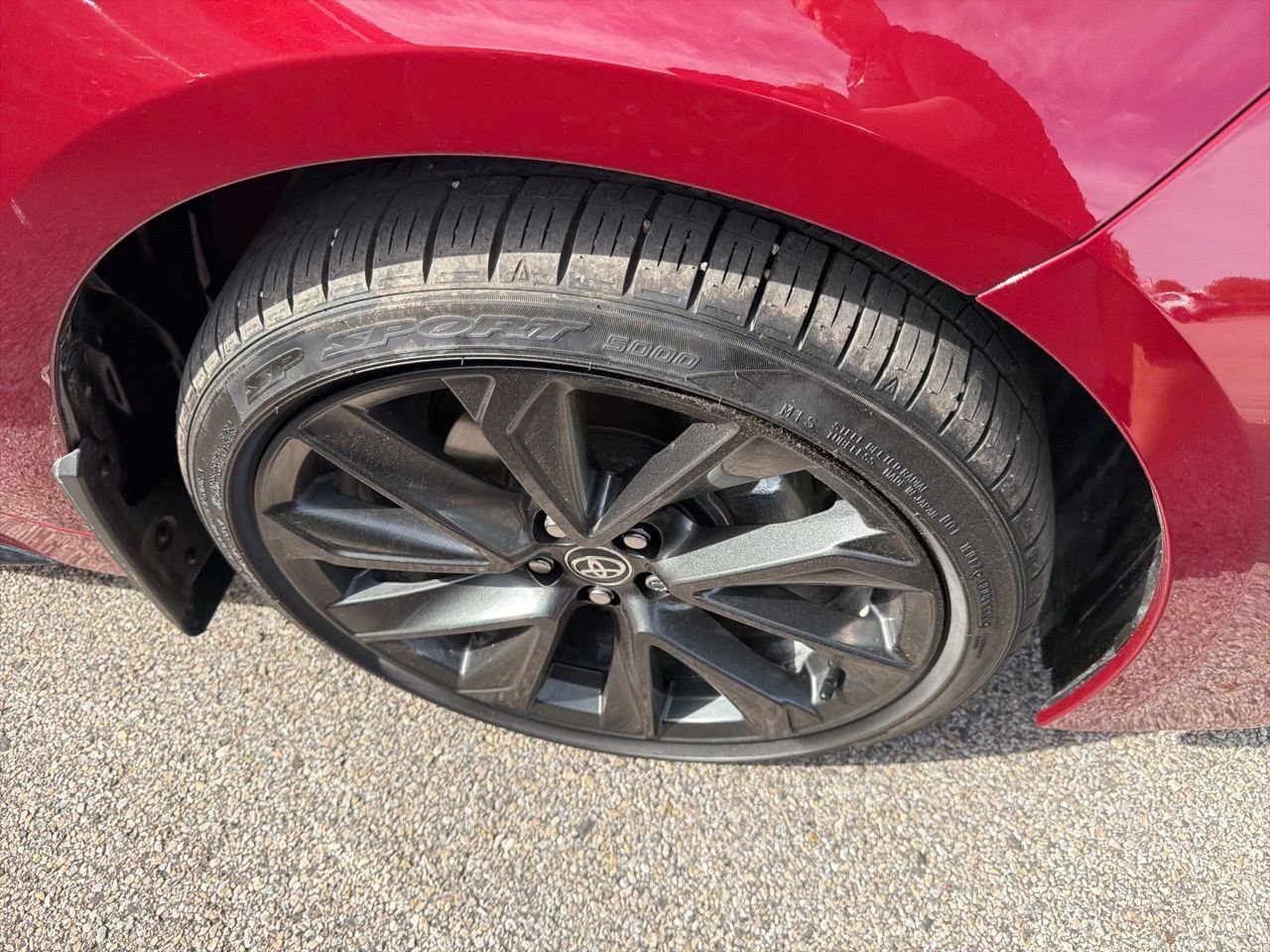 Used 2025 Toyota Corolla SE image 4