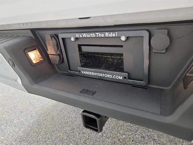 Used 2022 Ford F150 XLT w/ Equipment Group 301A Mid image 8