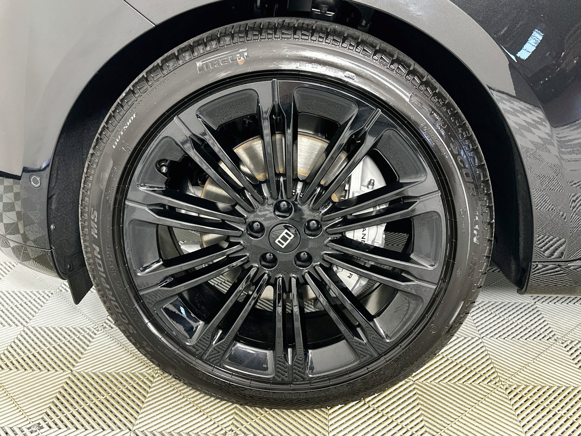 New 2027 Land Rover Range Rover SE AWD/4WD image 9