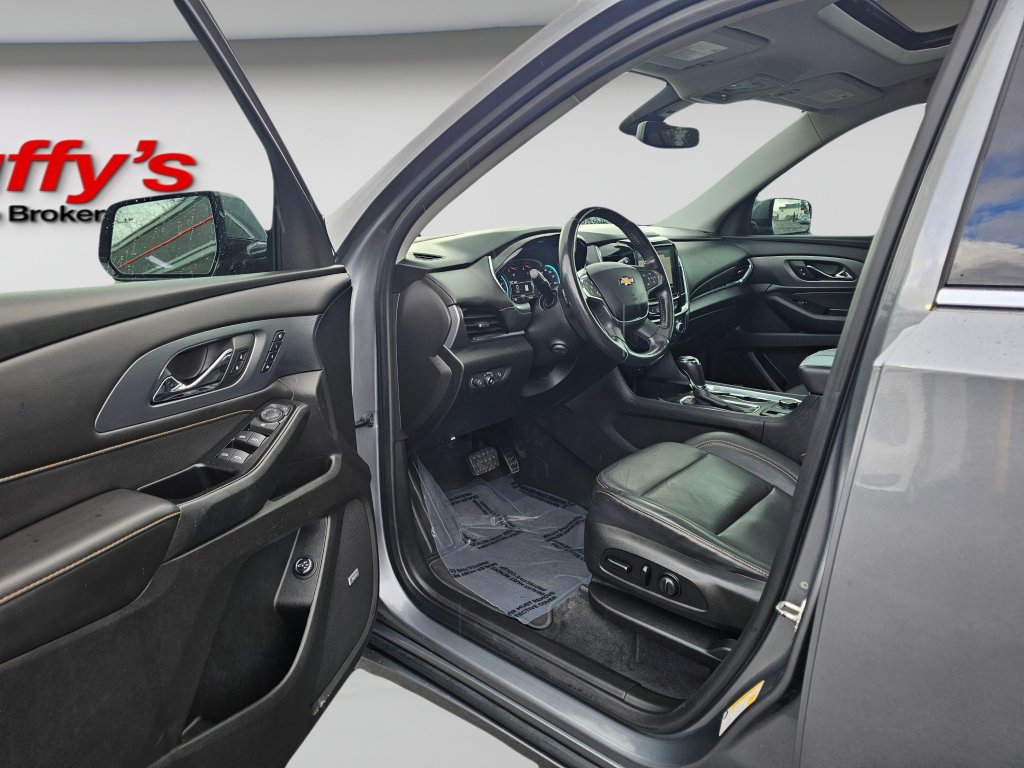 Used 2019 Chevrolet Traverse Premier image 20