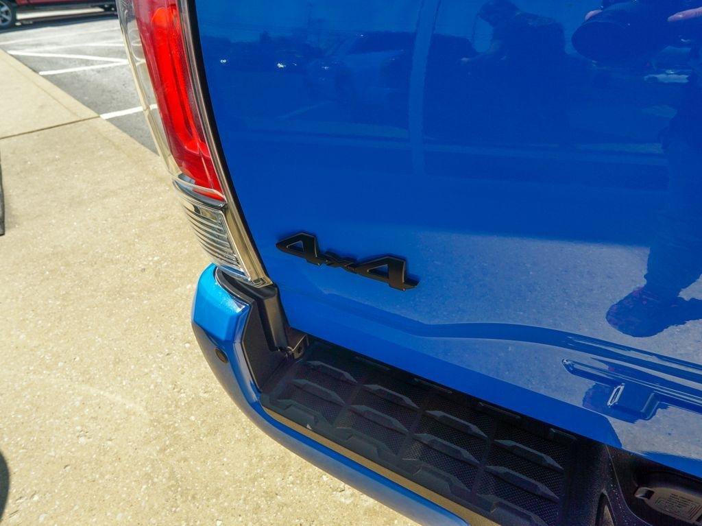 Used 2019 Toyota Tacoma TRD Pro w/ Desert Air Intake Package AWD/4WD image 12