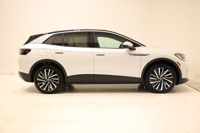 Used 2023 Volkswagen ID.4 Pro S Plus image 3
