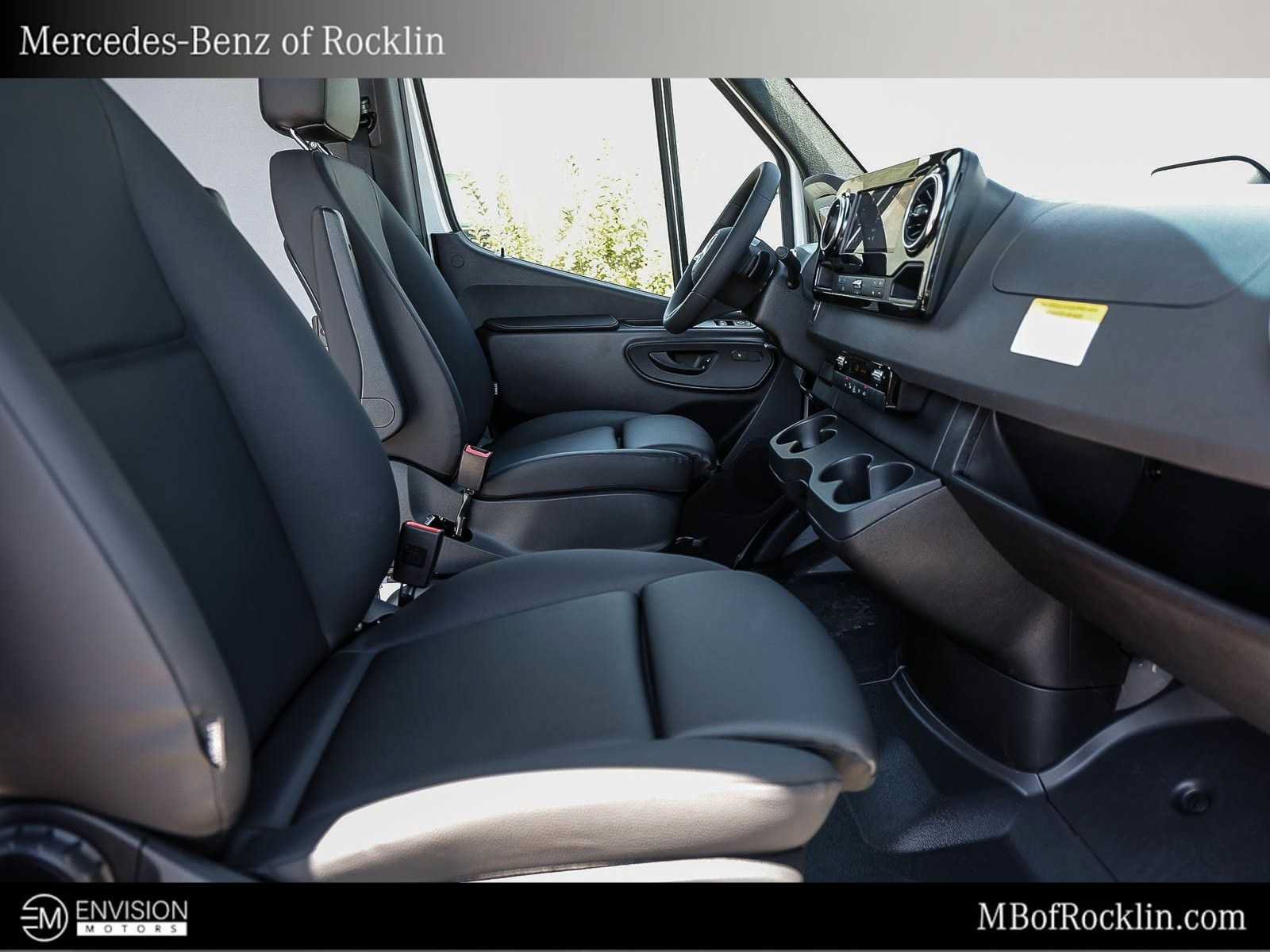 New 2026 Mercedes-Benz Sprinter 2500 image 17