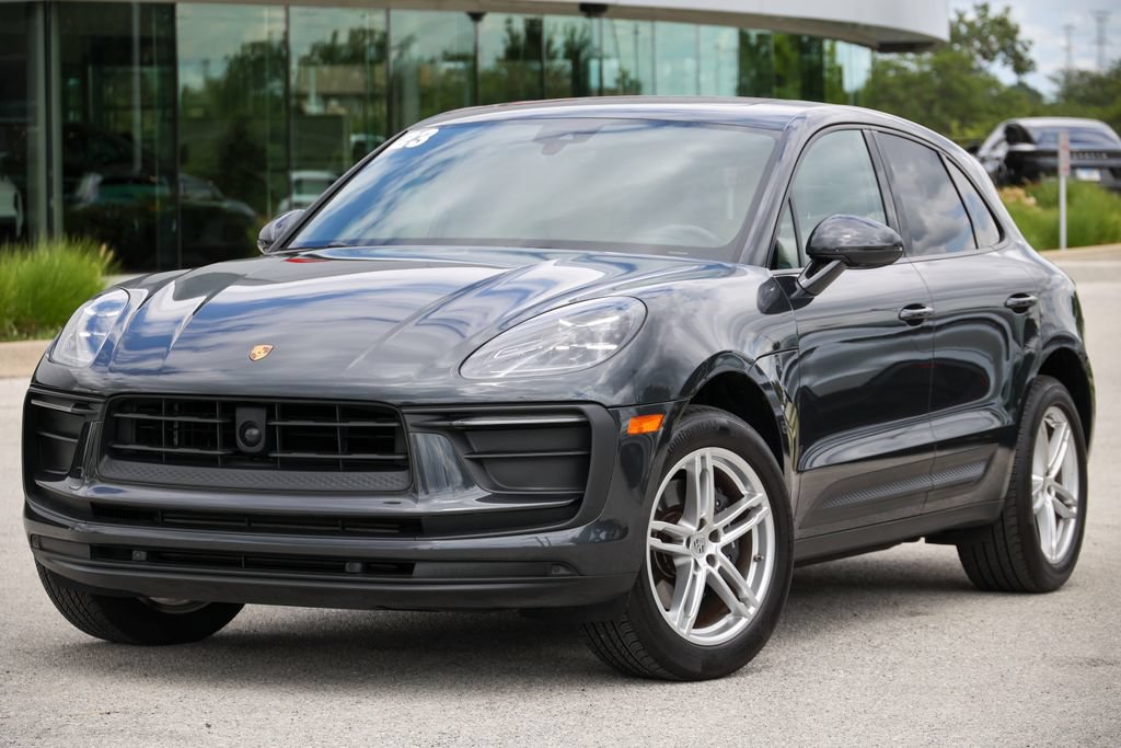 Certified 2023 Porsche Macan Turbo AWD/4WD image 12