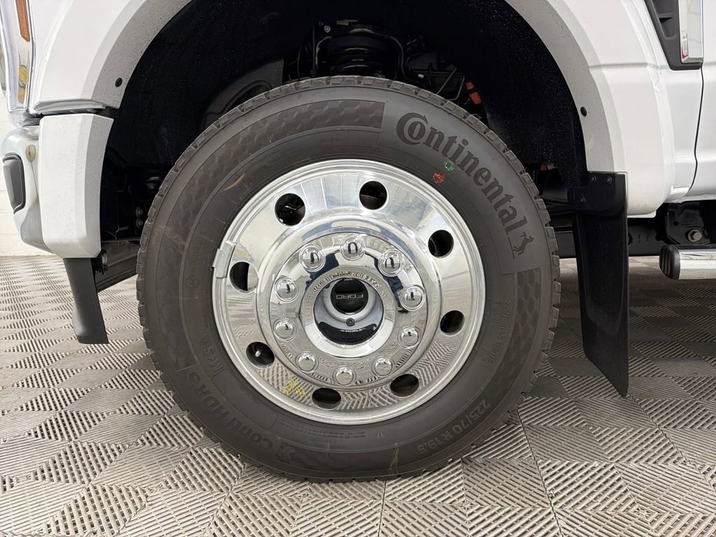 New 2026 Ford F450 XLT w/ XLT Premium Package image 11