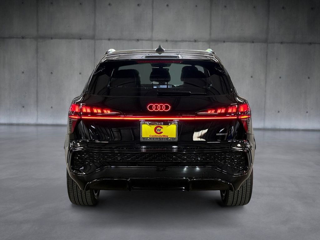 New 2026 Audi Q3 quattro 2.0T AWD/4WD image 4