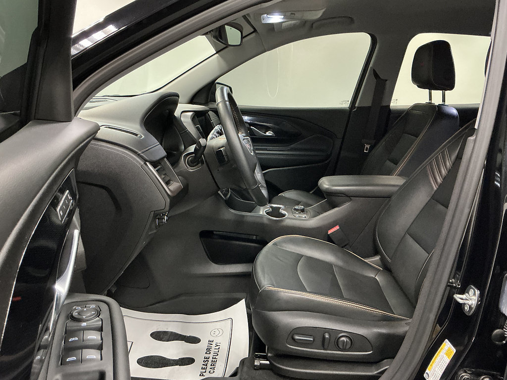 Used 2024 GMC Terrain AT4 w/ LPO, Floor Liner Package AWD/4WD image 8