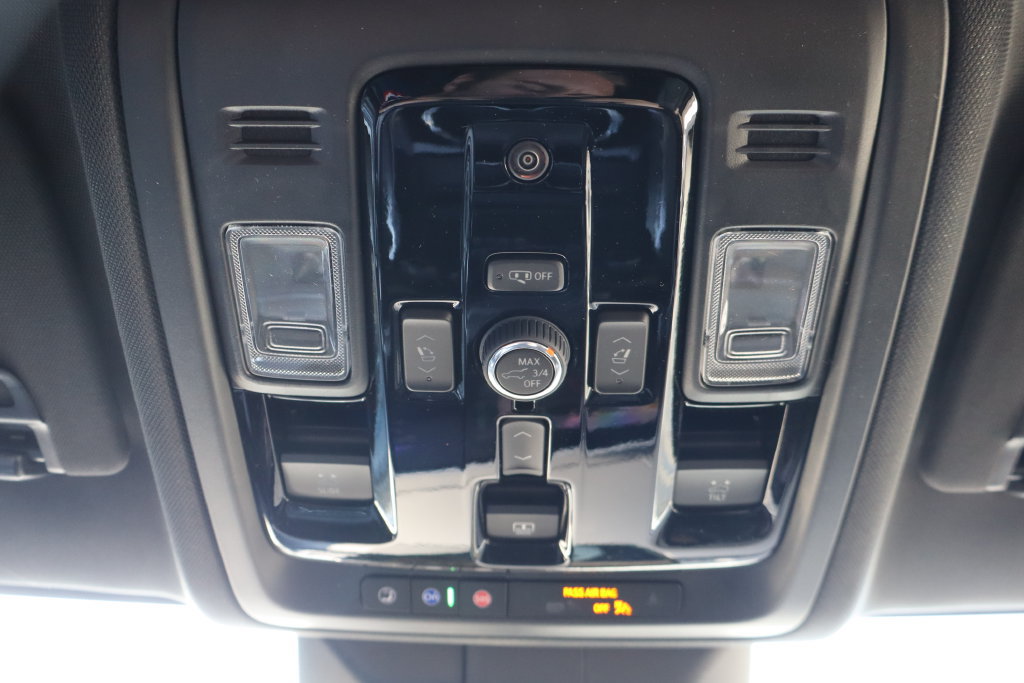 New 2027 Chevrolet Suburban Z71 w/ Z71 Off-Road Package AWD/4WD image 21