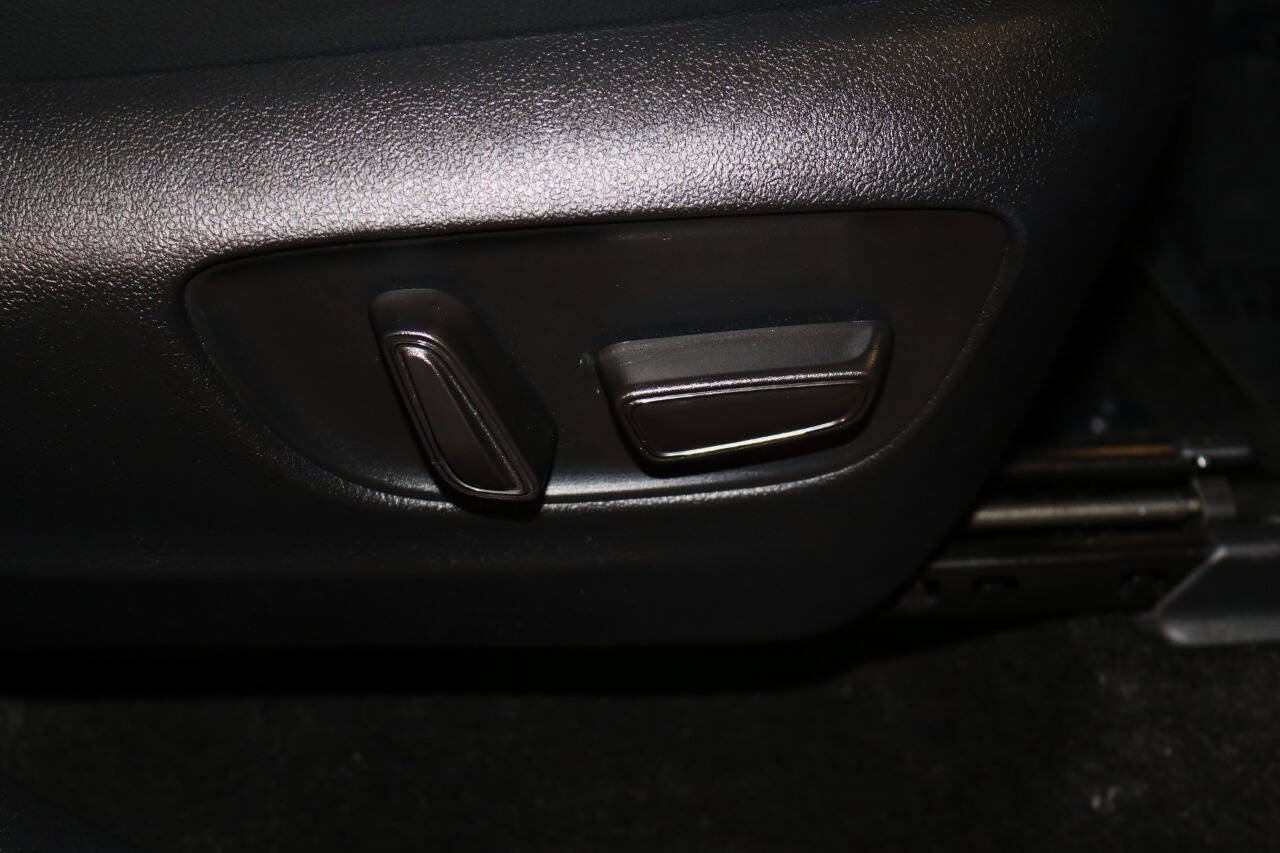 Used 2024 Toyota Grand Highlander AWD image 77