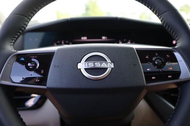 Used 2025 Nissan Murano SL AWD/4WD image 11