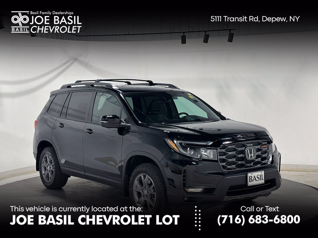Used 2024 Honda Passport TrailSport image 1