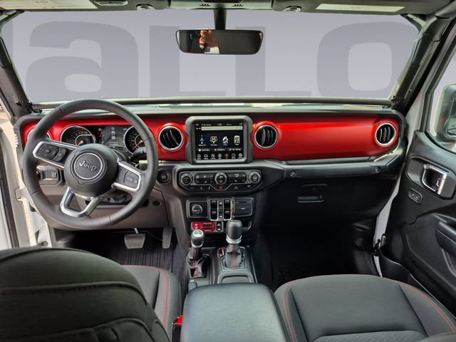 Used 2023 Jeep Gladiator Rubicon w/ Cold Weather Group AWD/4WD image 12