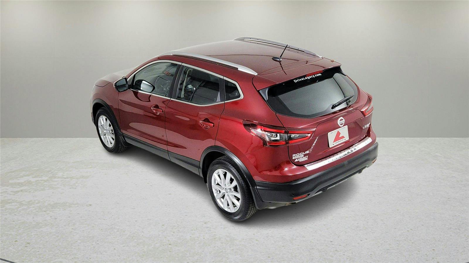 Used 2022 Nissan Rogue Sport SV image 21
