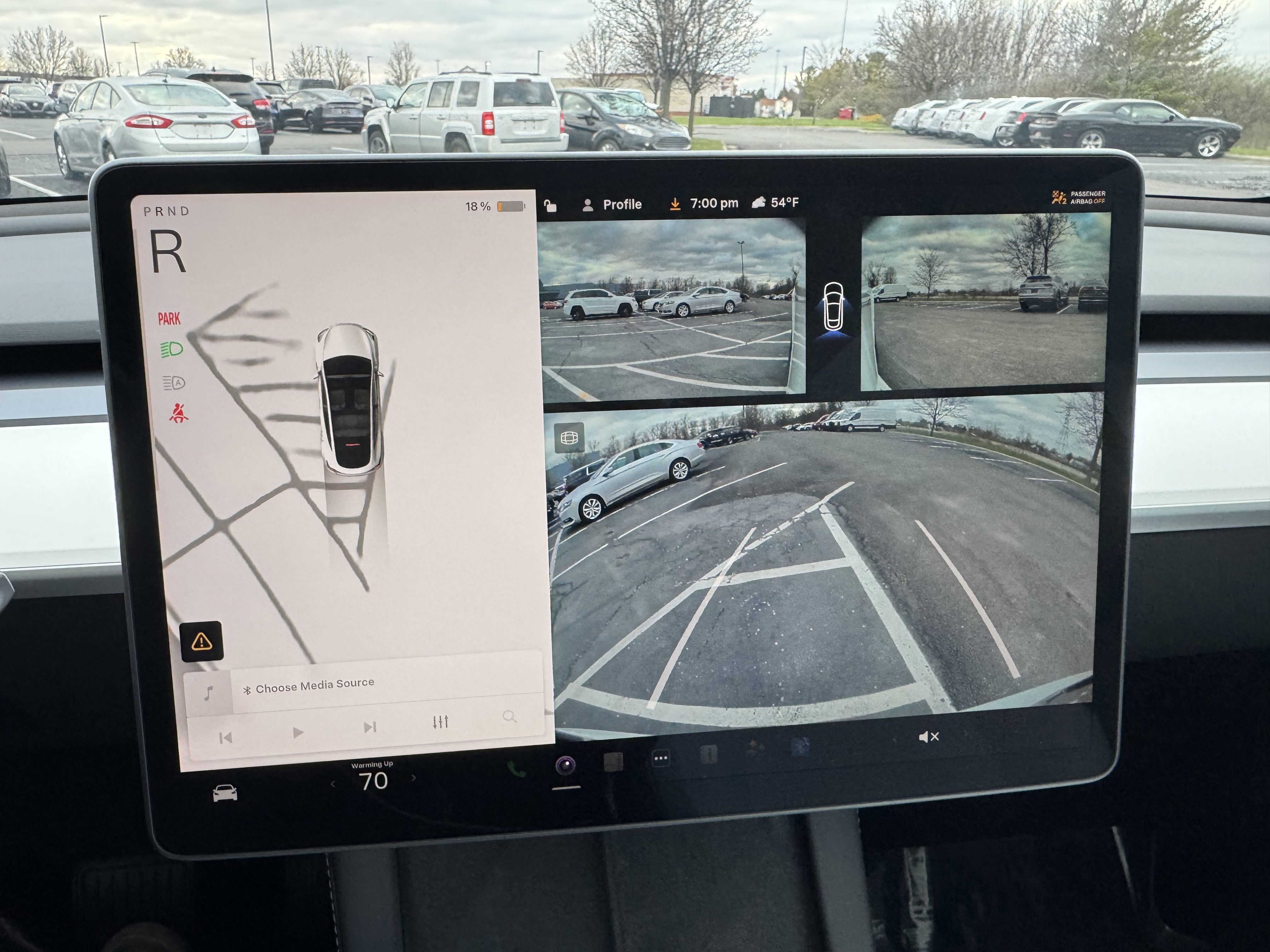Used 2024 Tesla Model Y Long Range AWD/4WD image 4