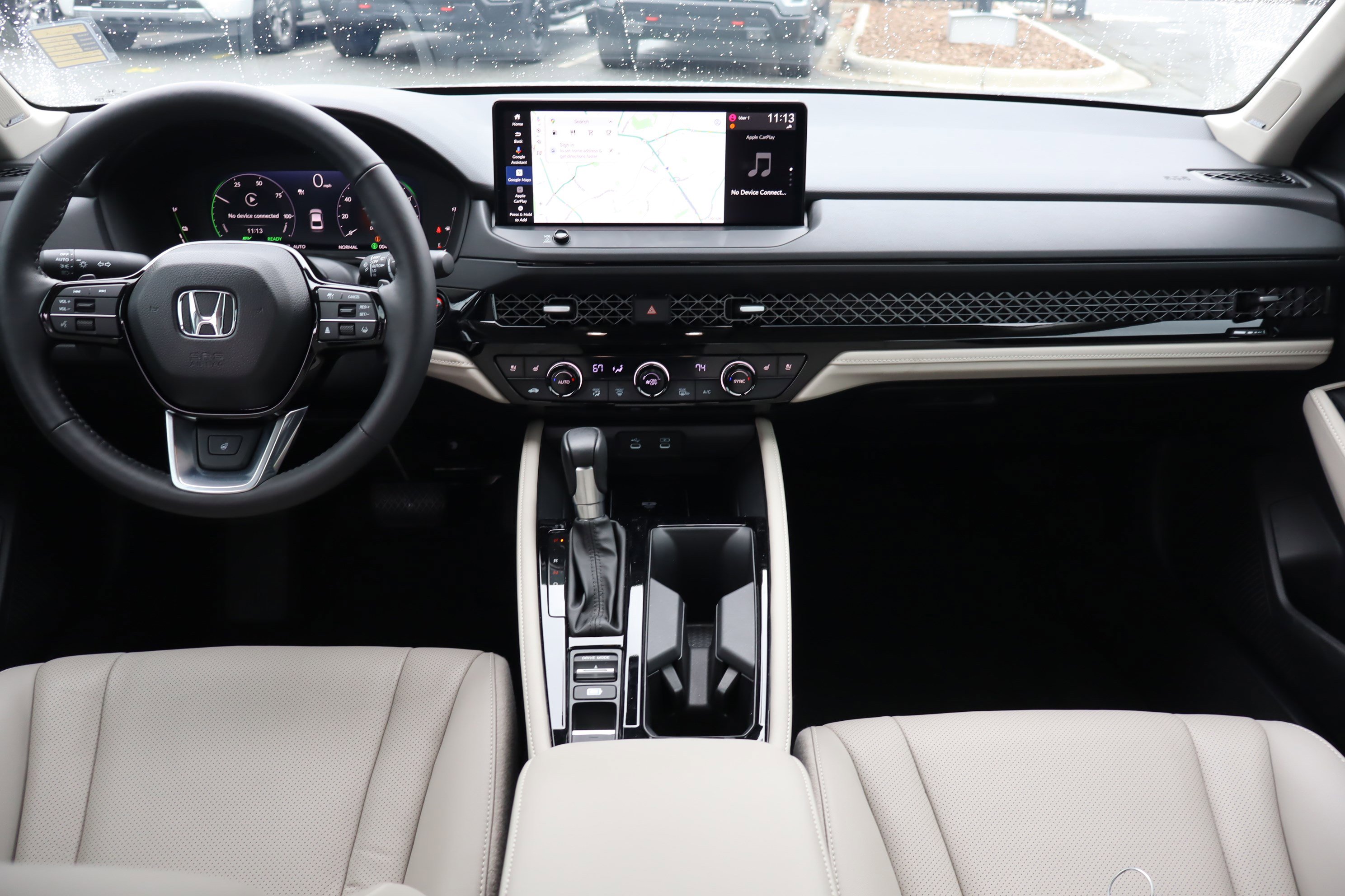 Used 2025 Honda Accord Touring image 14