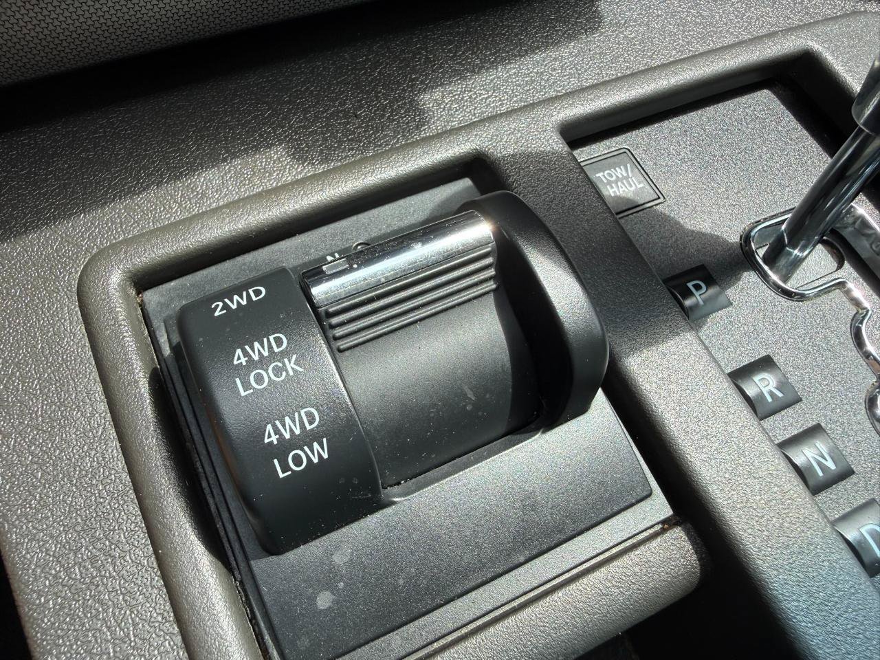 Used 2010 Jeep Liberty Sport AWD/4WD image 34