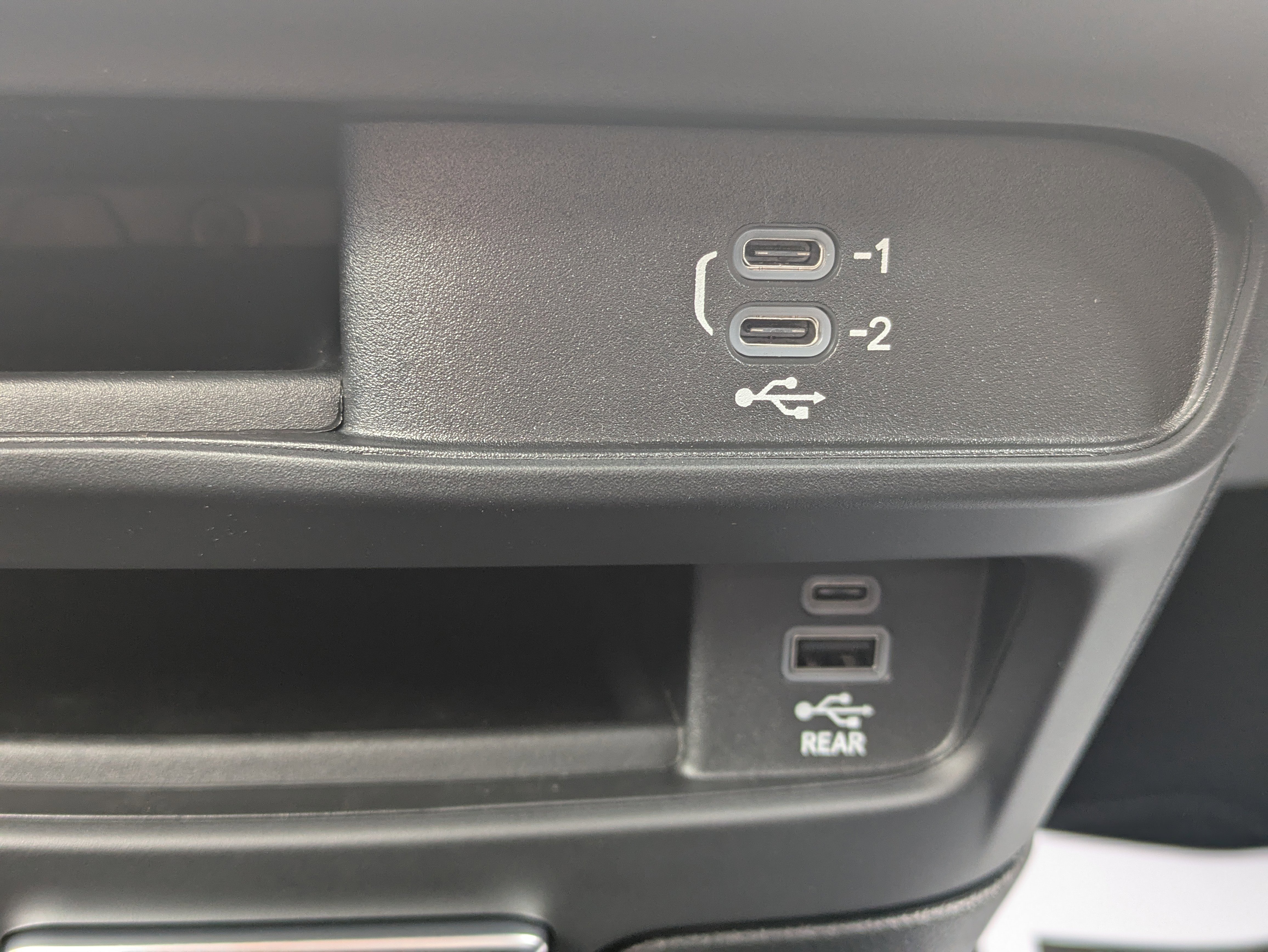 New 2026 Chrysler Pacifica Select image 22