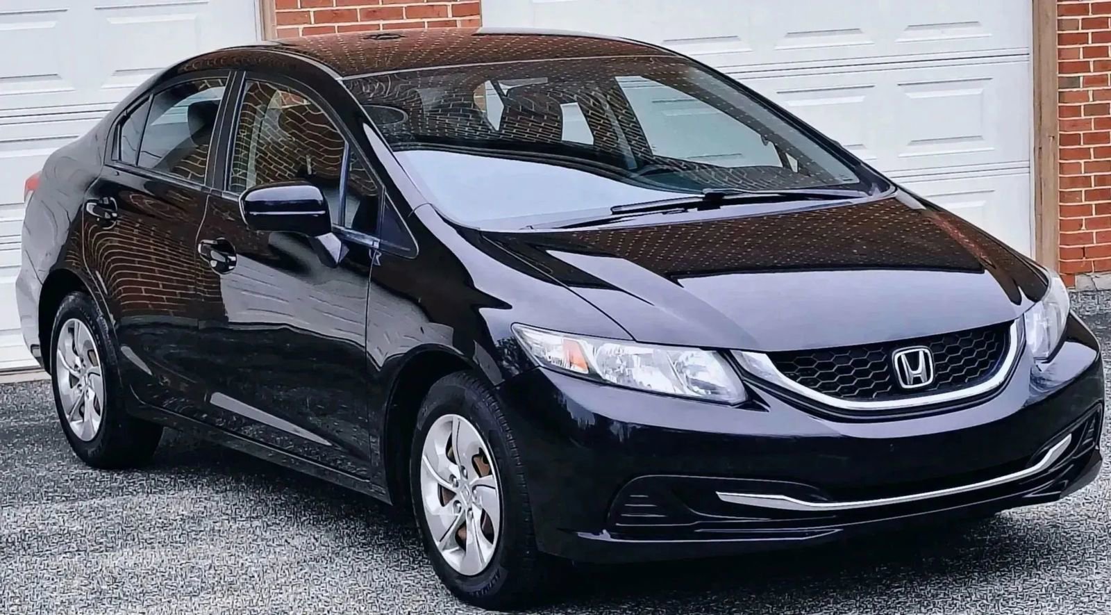 Used 2015 Honda Civic LX image 1