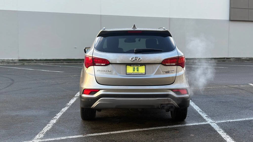 Used 2017 Hyundai Santa Fe Sport w/ 2.0T Ultimate Tech Package 05 AWD/4WD image 4