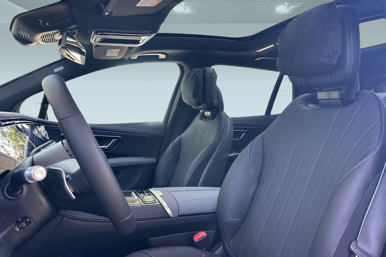 New 2026 Mercedes-Benz EQS 400 4MATIC SUV image 13