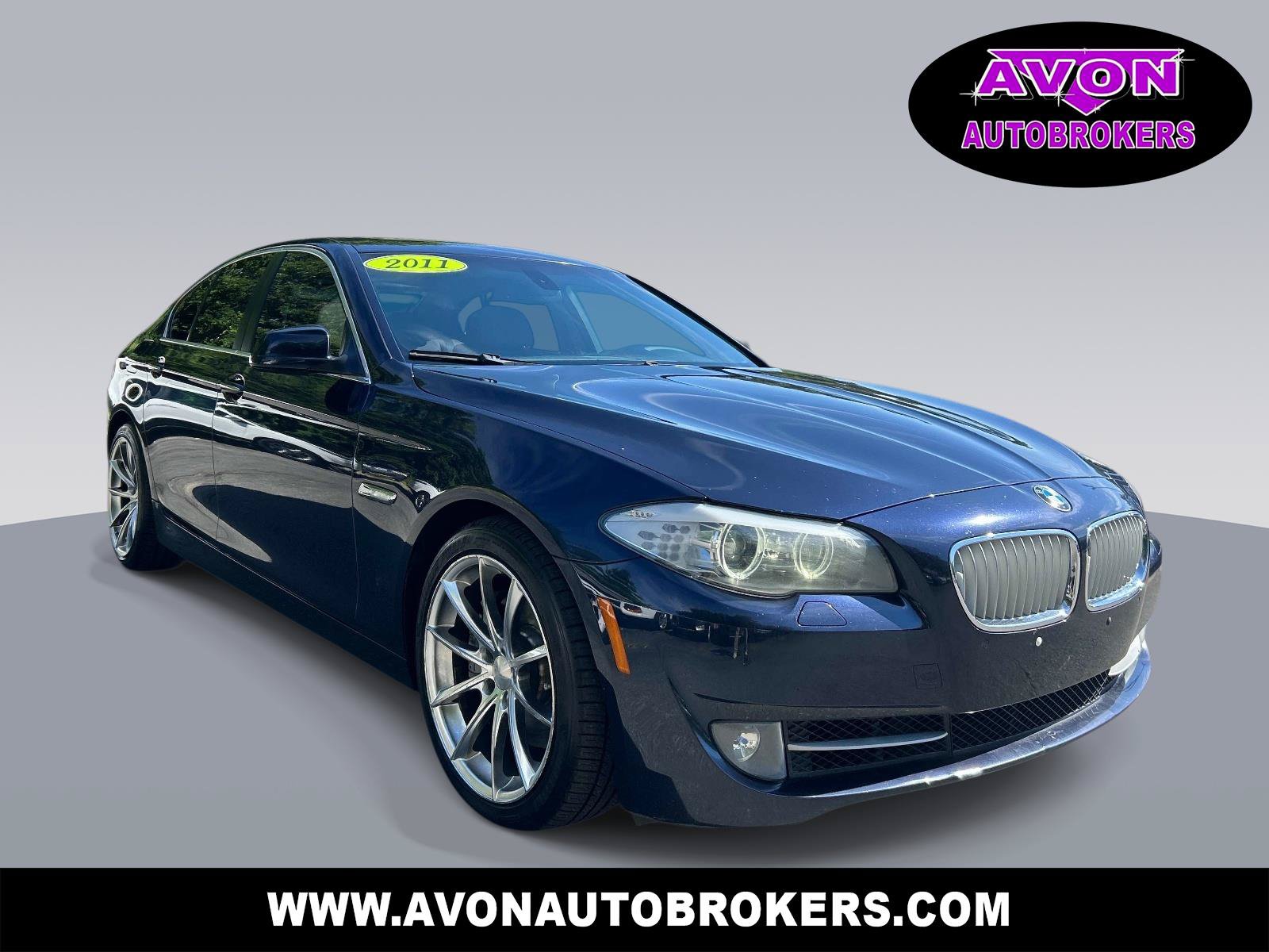 Used 2011 BMW 550i xDrive Sedan AWD/4WD image 1
