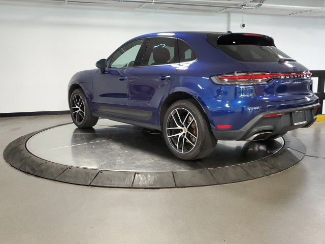 Used 2023 Porsche Macan AWD/4WD image 5