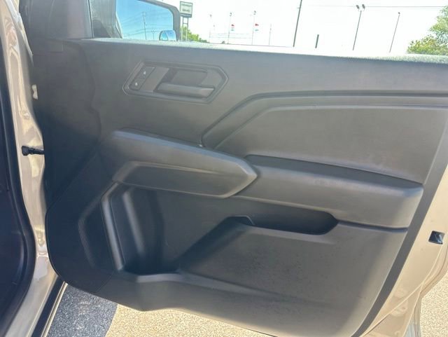 Used 2023 Chevrolet Colorado W/T RWD image 11